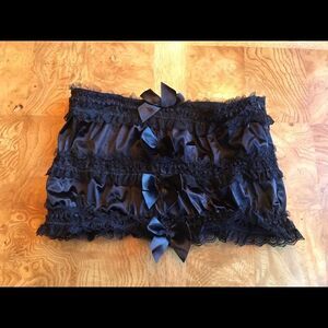 NWOT SEXY Bow Bandeau